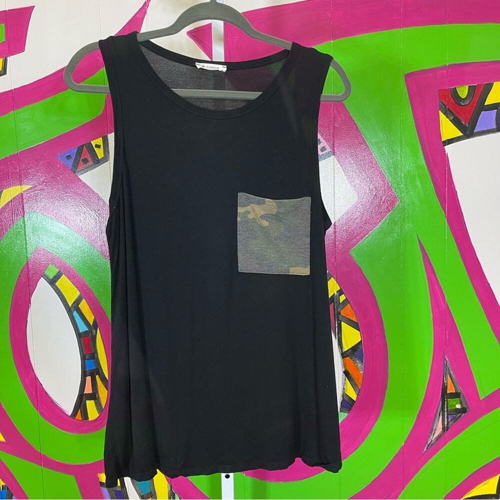 Bombom, Black Sleeveless Top with Camo Pocket. Size Large. Excellent condition!
